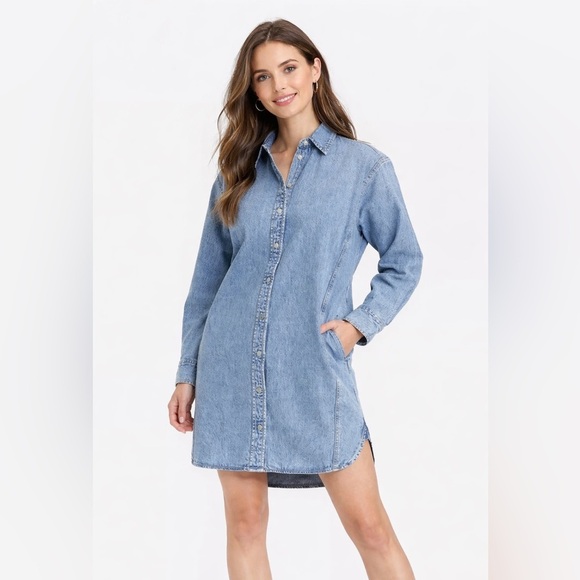Universal Thread Dresses & Skirts - Universal Thread Blue Denim Jacket
